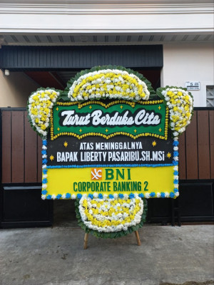 Papan Bunga Duka di Joring Lombang